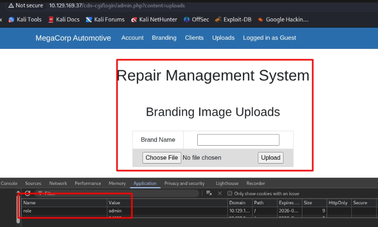 Tras modificar el valor de la cookie conseguimos acceso a Upload